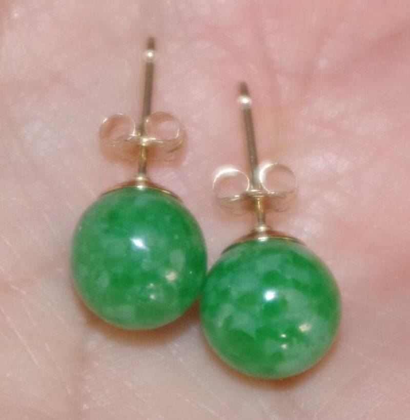 Echte 14K Grüne Jadeit Jade 8 Mm Runde Ohrstecker Ohrringe Ss von HAANDMADEJEWELRY