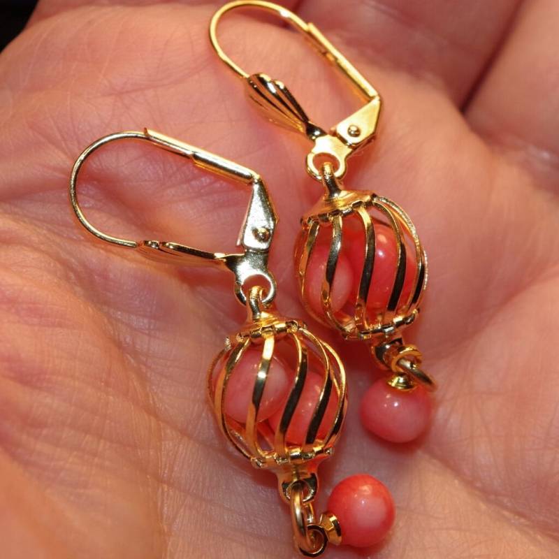 Vintage Engelshaut Korallen Ohrringe 14K Gold Filled Klappbrisuren von HAANDMADEJEWELRY