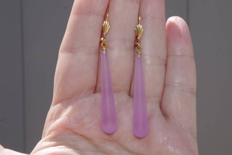 Vintage Lucite Tropfen Ohrringe, 14K Gf von HAANDMADEJEWELRY