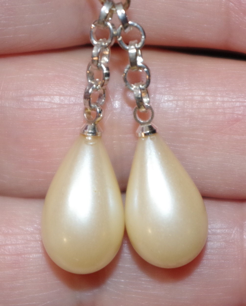 Vintage Mallorca Perlentropfen Ohrringe 14K Weißgold Filled-Jacken von HAANDMADEJEWELRY