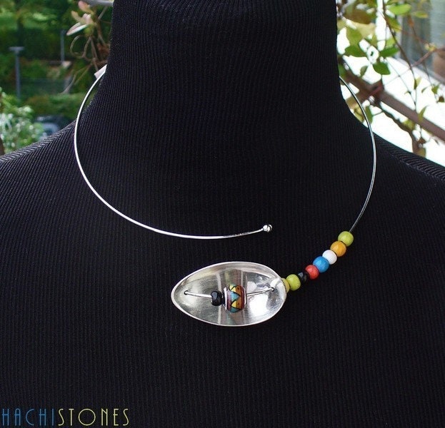 Besteckschmuck Halsreif Löffel Recycelt Keramik Keramikperlen Halsreifen Versilbert Boho Hippy Besteck Schmuck Silber Bunt Peruanisch Besteckschmuck Halsreif Löffel Recycelt Keramik Keramikperlen Halsreifen Versilbert Boho Hippy Besteck Schmuck Silber Bunt Peruanisch von HACHISTONES