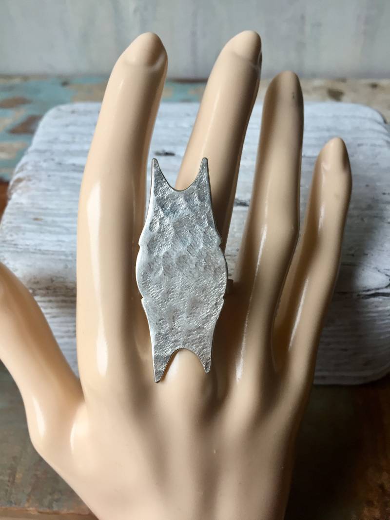 Besteckschmuck - Ring Aus Einer Zuckerzange Besteck Schmuck Versilbert Ringe Besteckringe 17 19mm Boho Hippy Silberring Silberringe von HACHISTONES