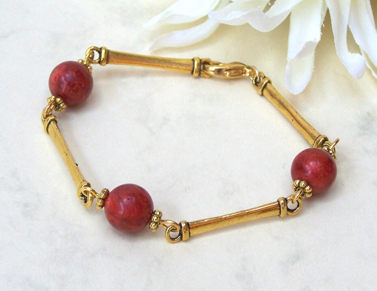 Armband Rote Koralle Edelstein Goldfarben Geschenk Für Frauen Geburtstag Collier Armschmuck Avantgarde Hochzeitstag Muttertag Weihnachten von HAEKELKETTENundmehr