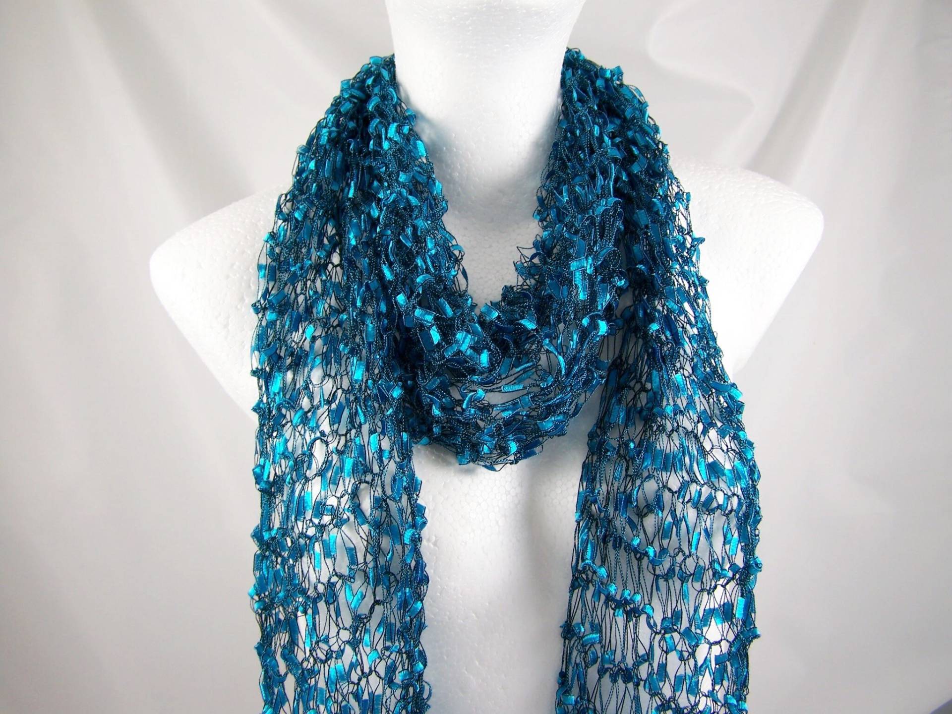 Dunkeltürkis Schal Lacé Strickschal Feine Handarbeit Tücher Filigran Blau Trachten Geschenk Hochzeitstag Geburtstag Weihnachten Boho Hippie von HAEKELKETTENundmehr