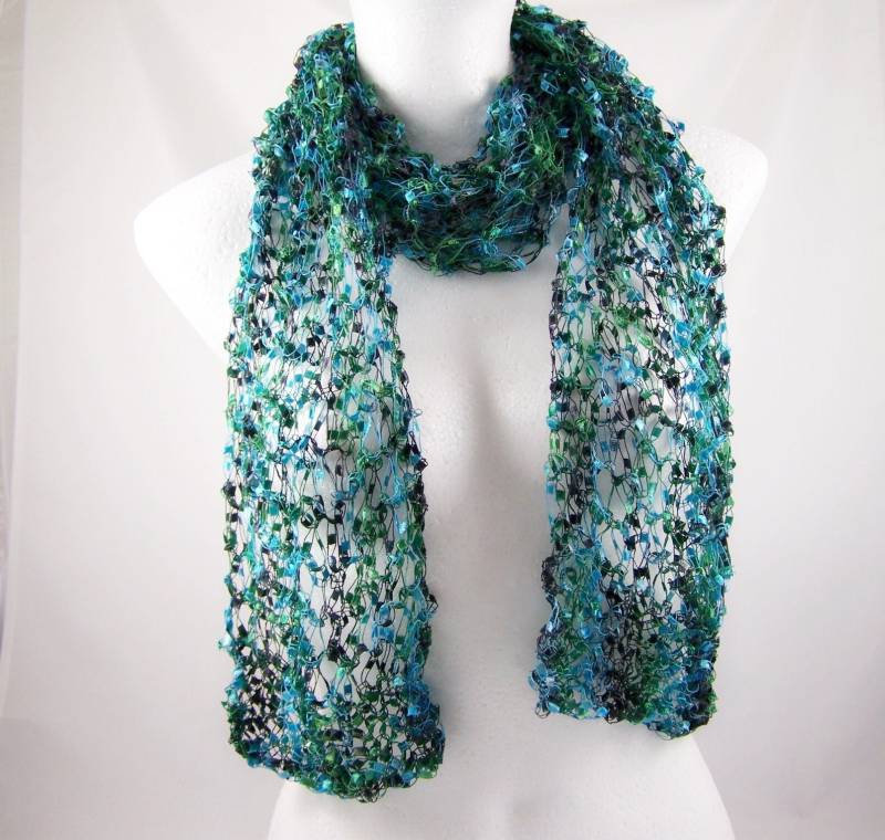 Filigraner Lacé Strickschal Türkis Schwarz Grün Feine Handarbeit Tücher Trachten Geschenk Hochzeitstag Geburtstag Muttertag Frauen Ostern von HAEKELKETTENundmehr