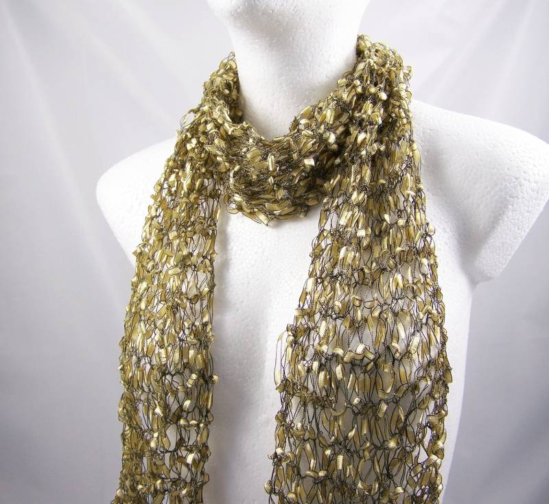 Goldvlies Lacé Strickschal Feine Handarbeit Tücher Filigran Trachten Geschenk Häkeln Geburtstag Damen Frauen Hochzeitstag Weihnachten Goldvlies Lacé Strickschal Feine Handarbeit Tücher Filigran Trachten Geschenk Häkeln Geburtstag Damen Frauen Hochzeitstag Weihnachten von HAEKELKETTENundmehr