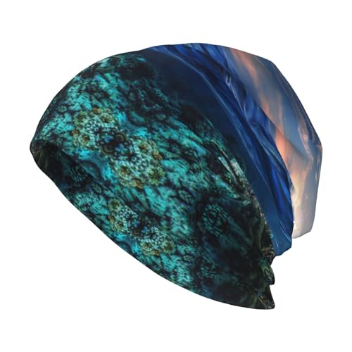 Sea Turtle Floating Up and Over Coral Beanie Knit Hat for Men and Women,Print Warm Comfortable Breathable Soft Beanie for Outdoor, Schwarz , Einheitsgröße von HAHAFU
