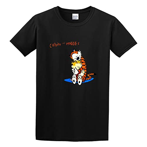 Calvin & Hobbes Comic Lovely Gift T-Shirt Man's Fashion Black Unisex Tees 3XL Calvin & Hobbes Comic Lovely Gift T-Shirt Man's Fashion Black Unisex Tees 3XL von HAIWANGYE