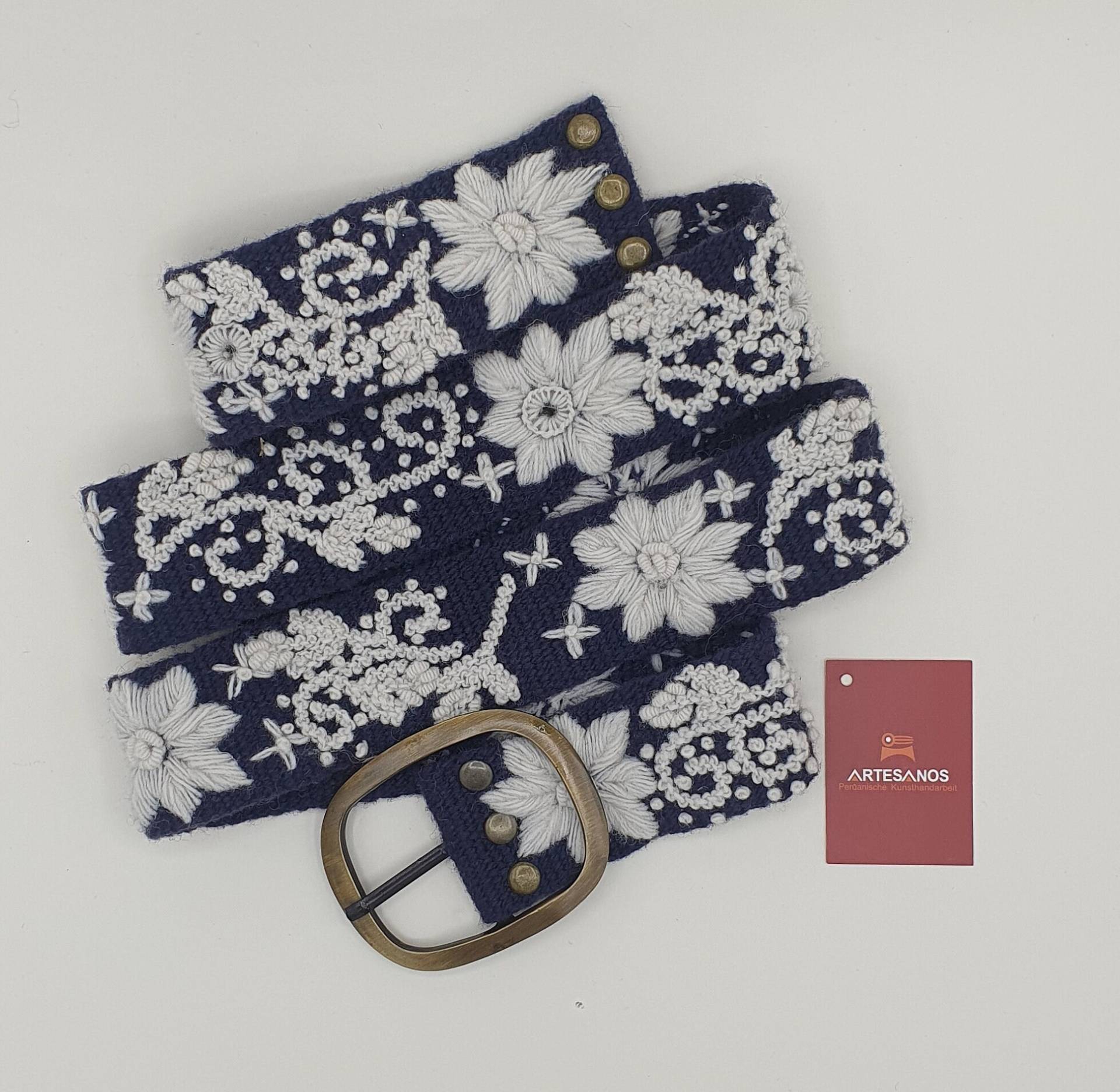 Blauer Gürtel Mit Gestickten Weißen Blumen, Damengürtel. Gewebter Gürtel, Bestickter Aus Wolle. Geschenke Für Sie, Fairer Handel Blauer Gürtel Mit Gestickten Weißen Blumen, Damengürtel. Gewebter Gürtel, Bestickter Aus Wolle. Geschenke Für Sie, Fairer Handel von HANDARBEITAUSPERU