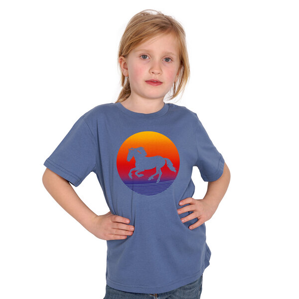 HANDGEDRUCKT "Sunsethorse" Unisex Kinder-T-Shirt von HANDGEDRUCKT