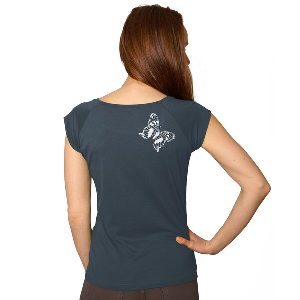 HANDGEDRUCKT "Tagpfauenauge01" Bamboo Frauen T-Shirt von HANDGEDRUCKT