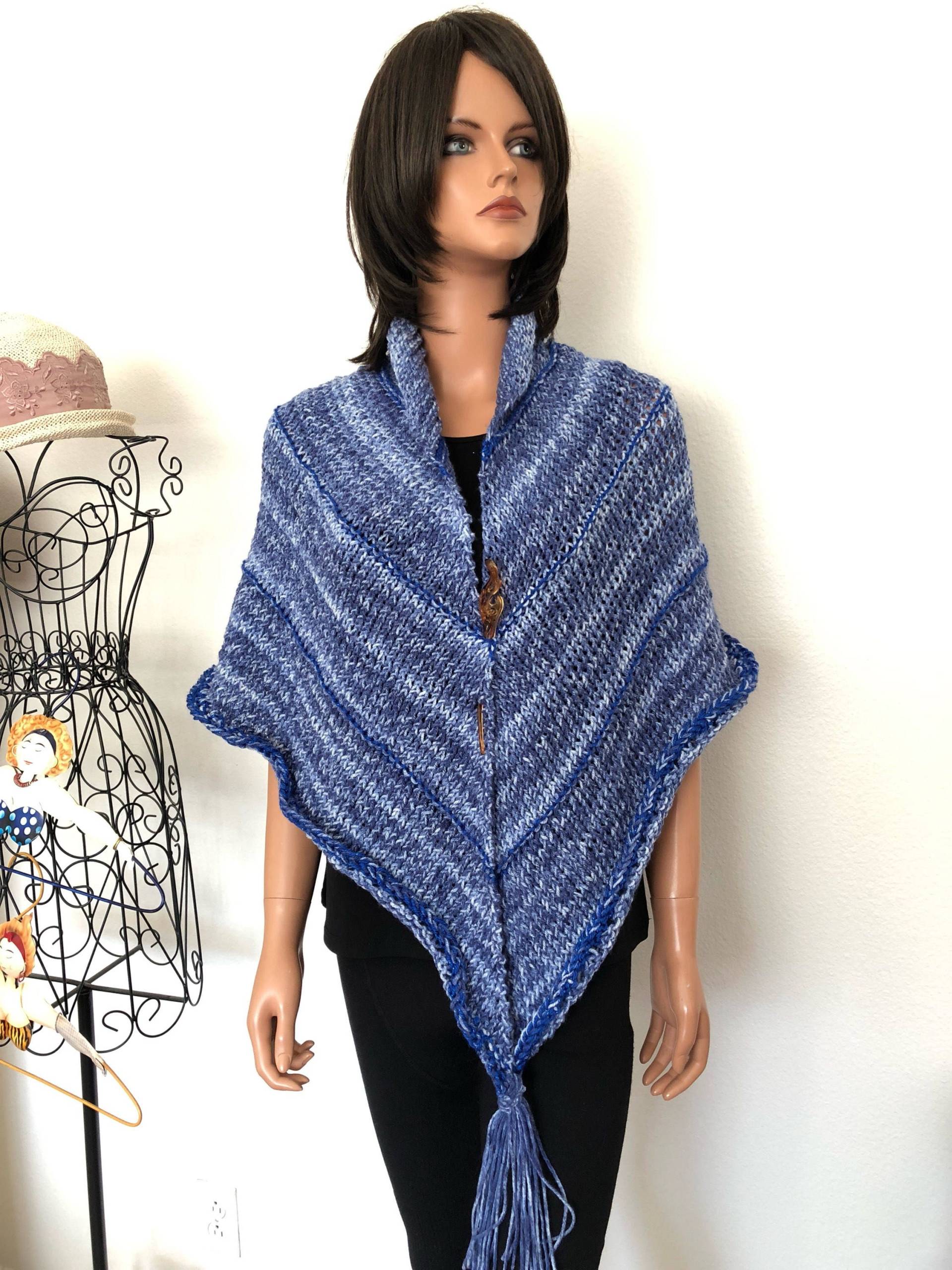 Handgestrickt 2 Liebe Schal Wrap Designer Mode Fransen Jeans Blues Ombre Vier Jahreszeiten Geschenk Geburtstag Dusche Hip Western Frauen Weich von HANDKNITS2LOVE
