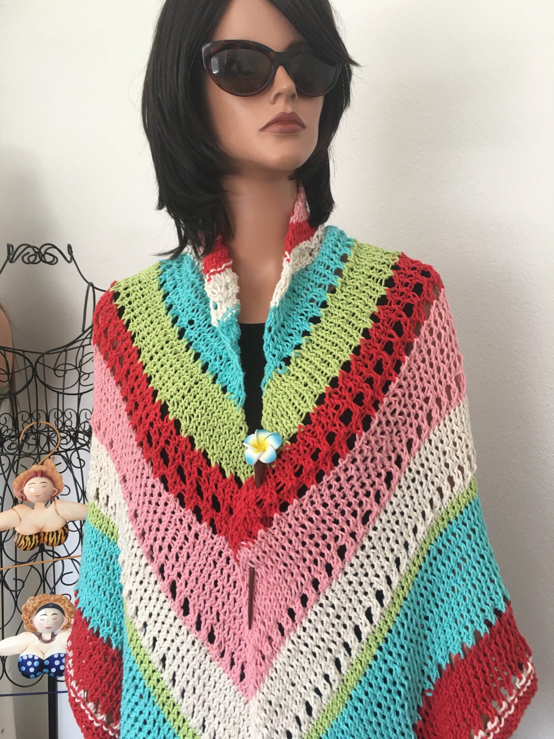 Handgestrickt 2 Love Baumwolle Dreieck Shaw Designer Mode Milticolor Quaste Muttertag Hochzeit Gebet Geschenk Hip Fun Festlich Wonen Handgestrickt 2 Love Baumwolle Dreieck Shaw Designer Mode Milticolor Quaste Muttertag Hochzeit Gebet Geschenk Hip Fun Festlich Wonen von HANDKNITS2LOVE