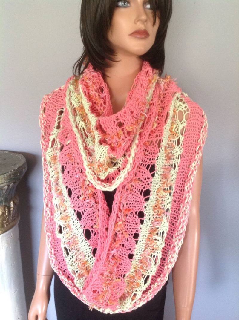 Handgestrickter Rundschal Baumwolle Wickelschal Stola Frühling Sommer Designer Mode Handgestrickter Rundschal Baumwolle Wickelschal Stola Frühling Sommer Designer Mode von HANDKNITS2LOVE