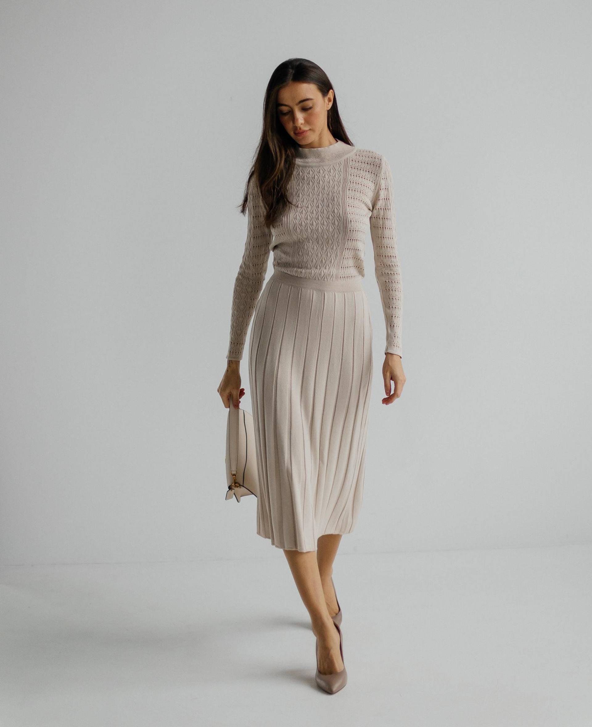 Beiges Strick-Pullover-Kleid Midi-Baumwoll-Faltenrock von HANDMADEGARMENT