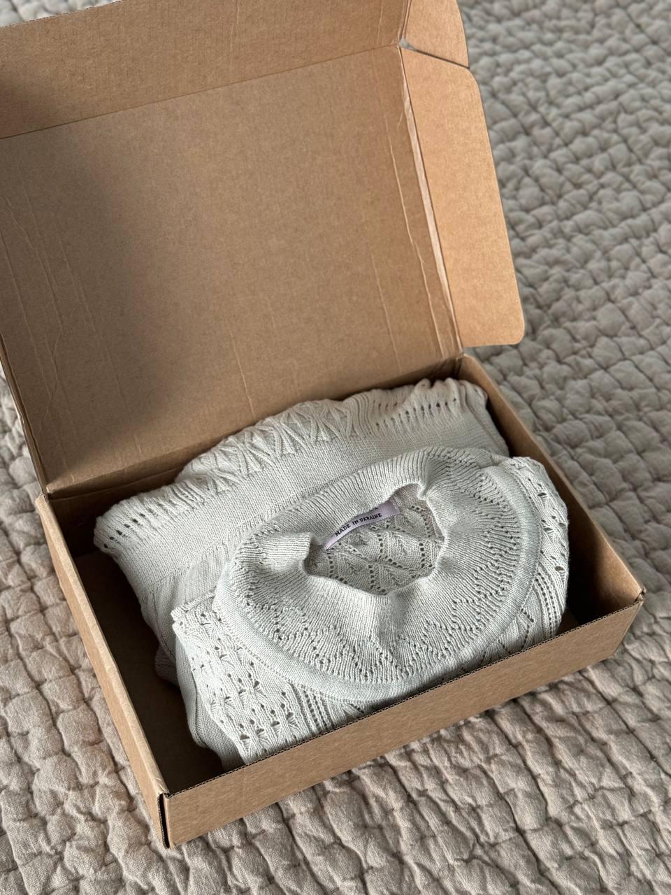 Beiges Strickkleid Midikleid Aus Baumwollmischgewebe Mit Faltenrock von HANDMADEGARMENT