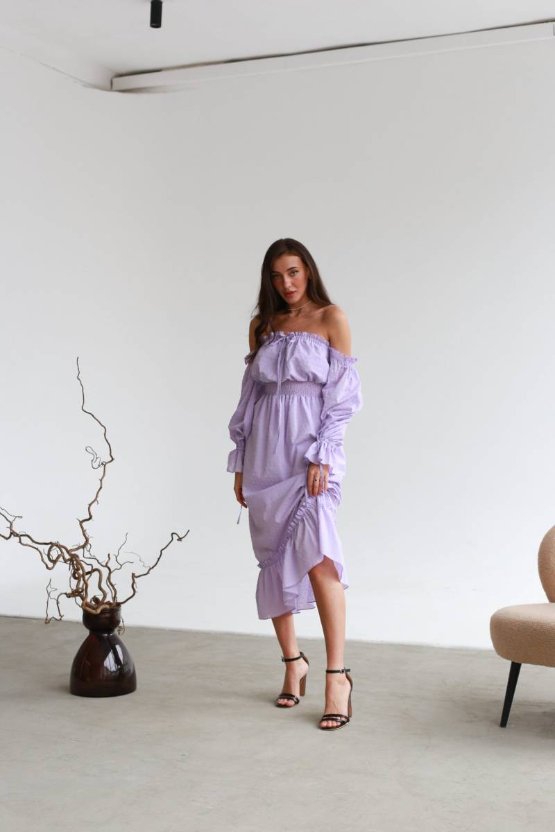 Fliederfarbenes Sommerkleid Aus Naturbelassenem Leinen. Puffärmel Der Schulter Fließendes Sommerkleid. Strandkleid Weicher Baumwolle in von HANDMADEGARMENT