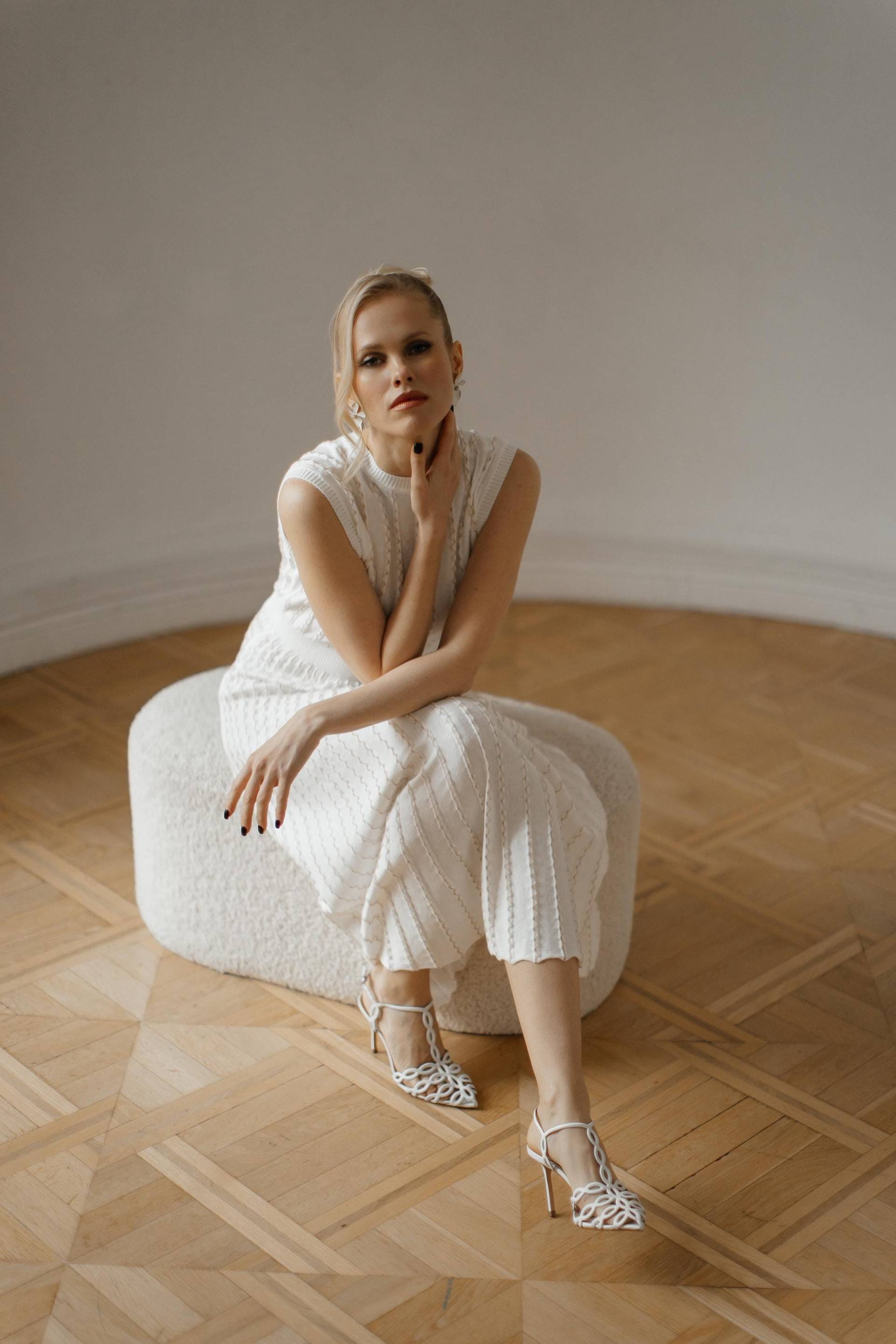 Himmelblaues Strickkleid Ärmelloses Midikleid Aus Baumwollgemisch von HANDMADEGARMENT