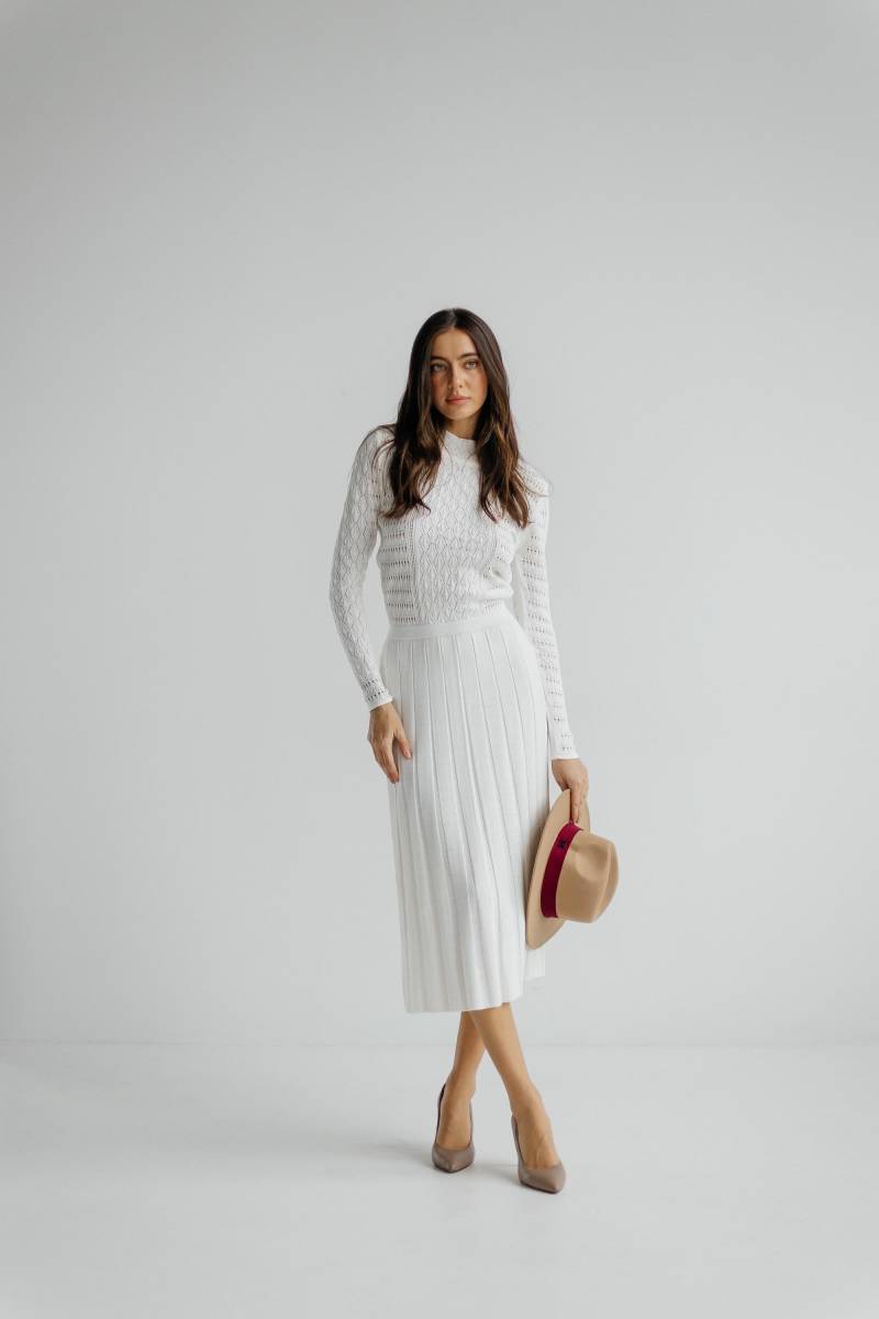 Milchweißes Strick-Pullover-Kleid Faltenrock Aus Baumwollmischung von HANDMADEGARMENT