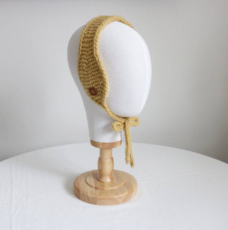 Tie Earwarmer For Child & Adult | Knit Wool Earmuffs Mustard Headband Tie Earwarmer For Child & Adult | Knit Wool Earmuffs Mustard Headband von HANDMOTIF