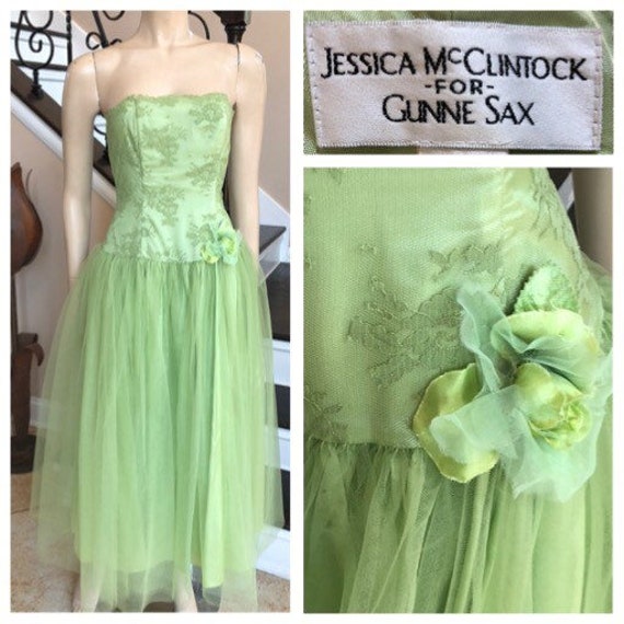 Schöne Vintage Jessica Mcclintock Gunne Sax Strapless Abendkleid in Einem Sanften Grün/Xs Schöne Vintage Jessica Mcclintock Gunne Sax Strapless Abendkleid in Einem Sanften Grün/Xs von HAPPYClothesdesigns