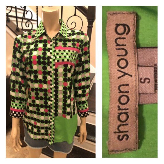 Süße Vintage 80Er/90Er Jahre Sharon Young Pink Neon Grün Und Schwarze Pünktchen Bluse Small Süße Vintage 80Er/90Er Jahre Sharon Young Pink Neon Grün Und Schwarze Pünktchen Bluse Small von HAPPYClothesdesigns