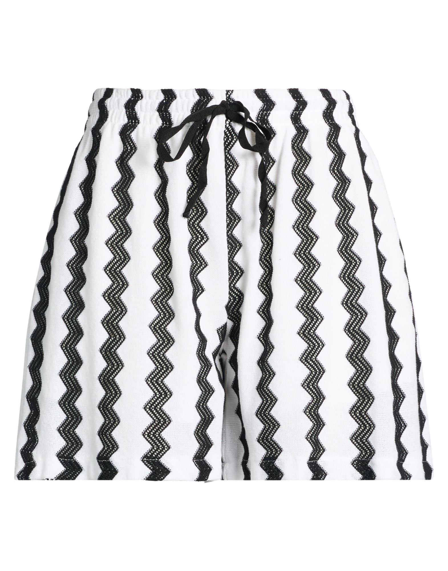 HAVEONE Shorts & Bermudashorts Damen Weiß von HAVEONE