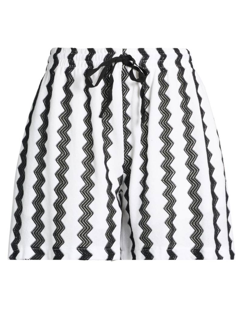 HAVEONE Shorts & Bermudashorts Damen Weiß von HAVEONE