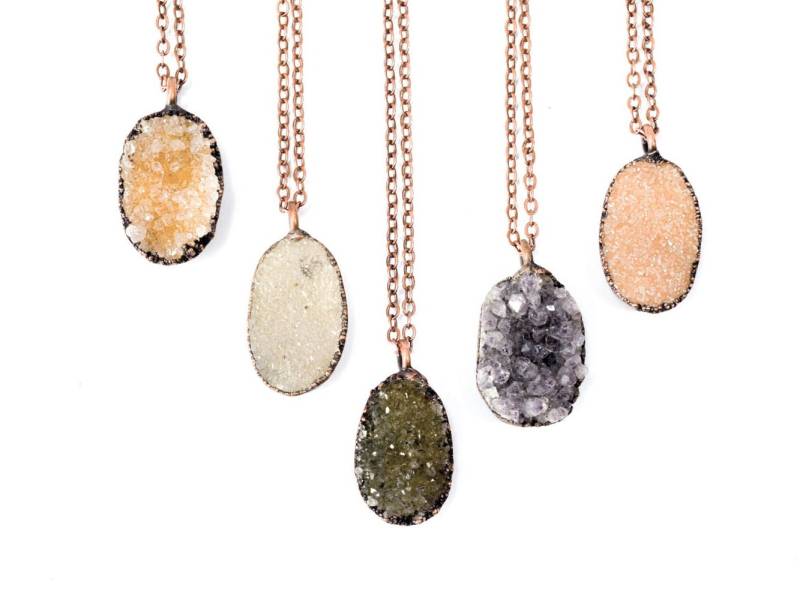 Sale Druzy Kristall Halskette | Natürlicher Anhänger Elektrogeformte Rohe Roher Kristallschmuck Ungefärbte von HAWKHOUSE