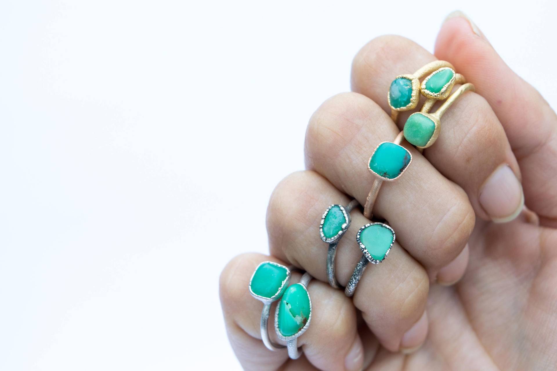 Sale Getrommelter Chrysopras Ring | Kristall Grüner Roher Rohe Kristall-statement-Ring Sale Getrommelter Chrysopras Ring | Kristall Grüner Roher Rohe Kristall-statement-Ring von HAWKHOUSE