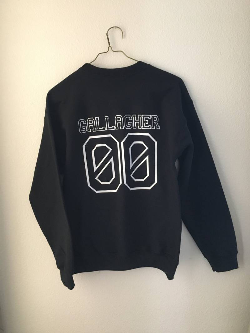 Shamless Lippe Gallagher Sweatshirt Oder T-Shirt Schwarz Uni von HCOpielaDesigns