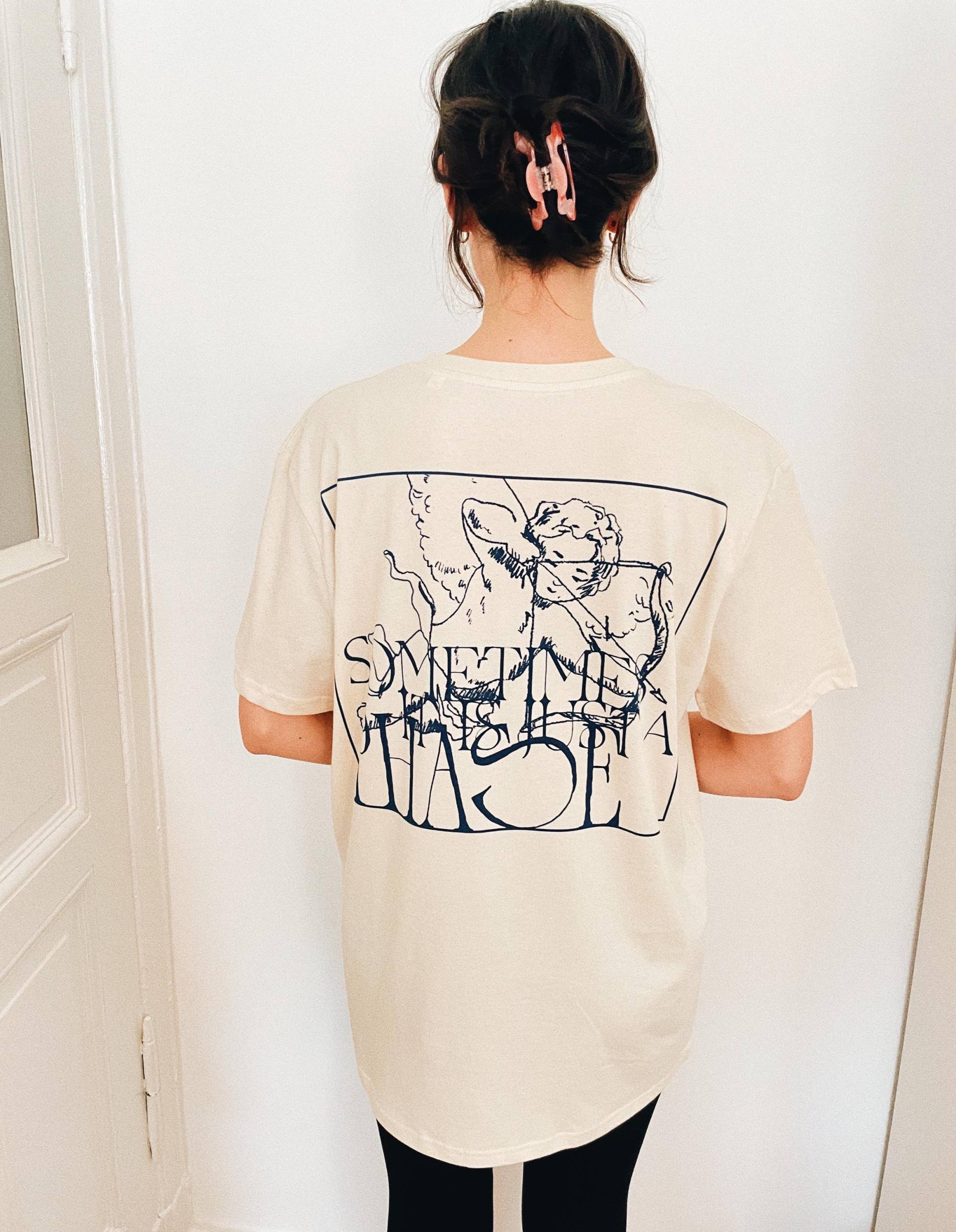 Sometimes It Is Just A Phase - Oversize T-Shirt/Heartbreak Trennung T-Shirt For Your Friend Geschenk Engel Angel Sometimes It Is Just A Phase - Oversize T-Shirt/Heartbreak Trennung T-Shirt For Your Friend Geschenk Engel Angel von HEARTCLUBStudio