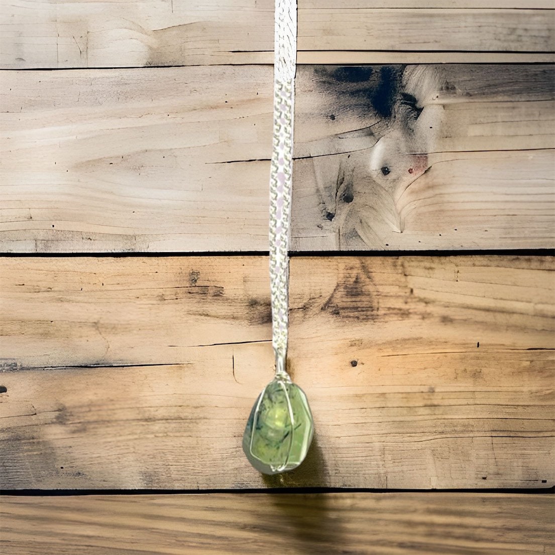 Echte Prehnit Halskette, Wire Wrapped Prehnit, Kristalle, Klasse A Naturheilkunde von HEARTOFGARNETLLC