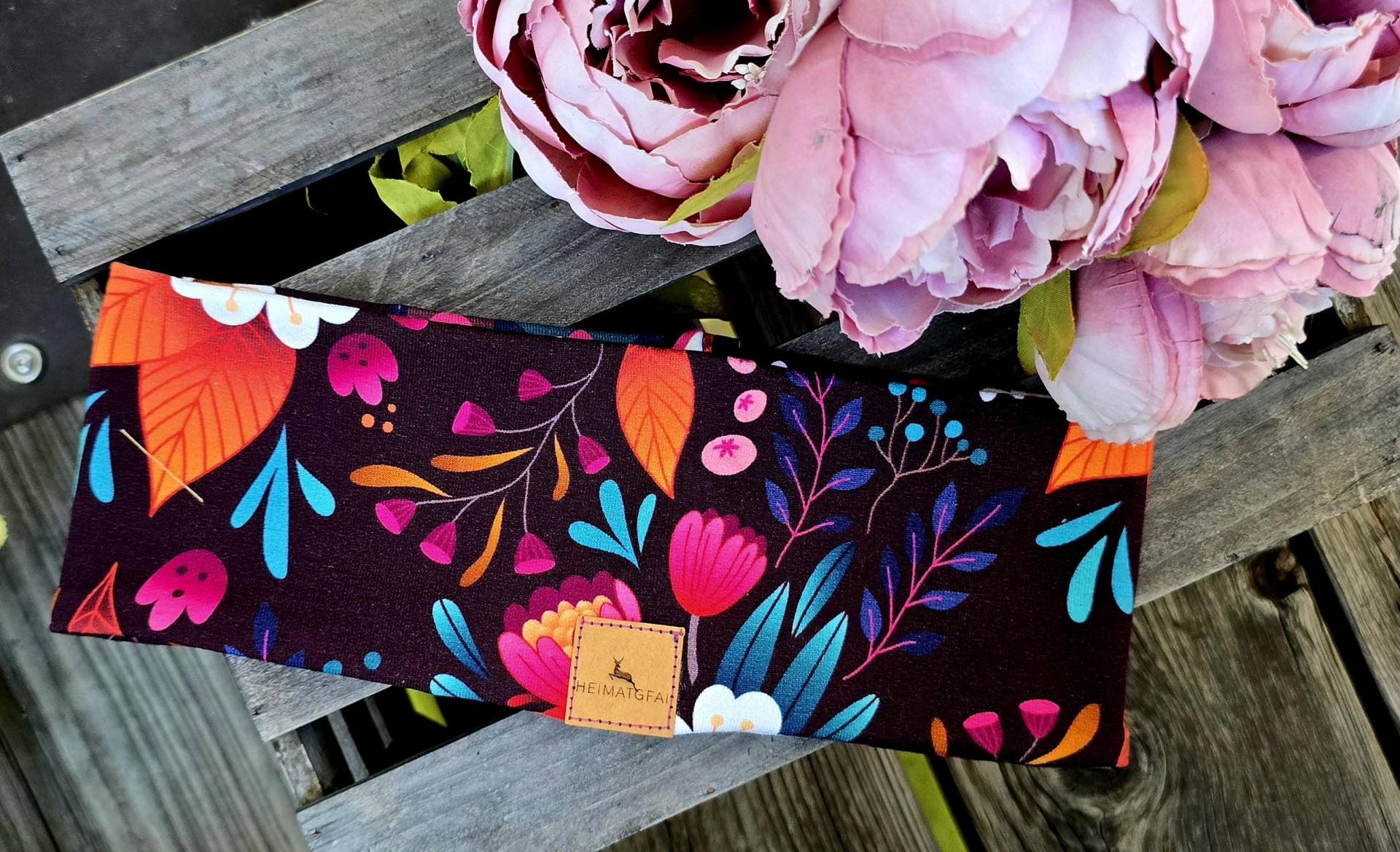 Outdoor Bergstirnband Bergstoff Headband Stirnbandl Stirnband Damenstirnband Bergmotiv Gipfelstoff Sportband Multifunktionsband Blumen von HEIMATGFAI