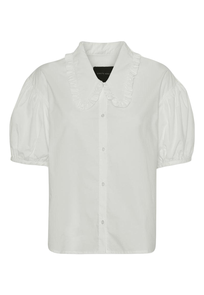 Irie Shirt - White von HERSKIND