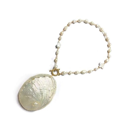 HGZHNAT Natural Shell Anhänger Schichtung Halskette Küste Inspirierte Schmuckperlen Charme Verstellbarer Neckketten Für Lässige Einzigartige Muschelheize Küstenkette von HGZHNAT