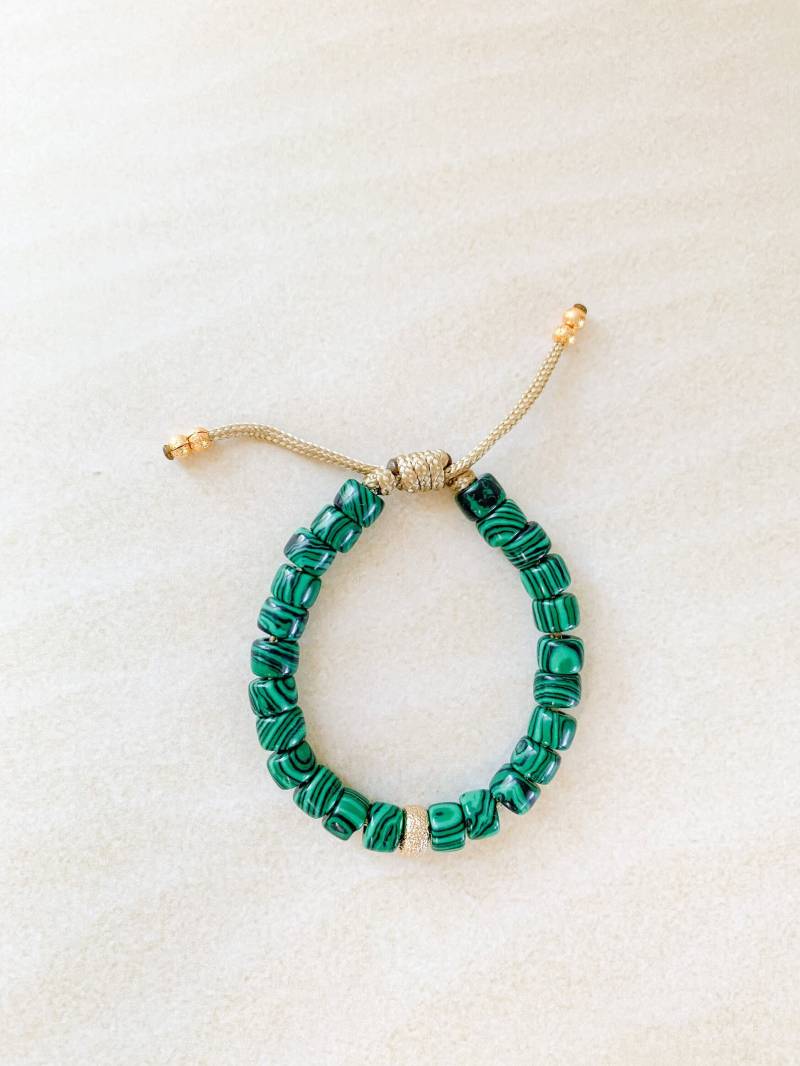 Nr.13 | Edelstein Krähe Perlenarmband Pony Perlen Individuelle Designs Designer Inspiriert Forte Bead Malachit von HHperlastudio