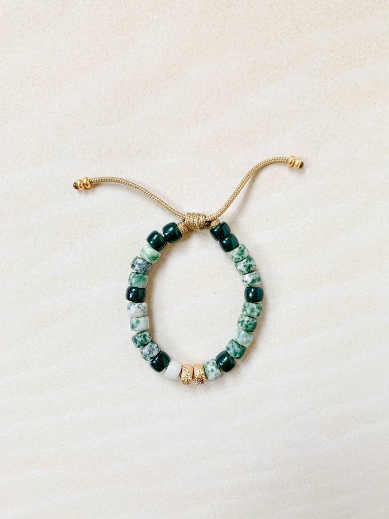 Nr.31 | Edelstein Krähe Perlenarmband Pony Perlen Individuelle Designs Designer Inspiriert Forte Bead Jaspis von HHperlastudio