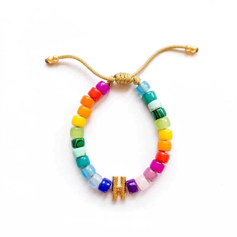 Nr.72 | Candy Edelstein Perlen Armband Pony Brautjungfer Initial Arm-Süßigkeit Stärke Perle Buchstabenarmband Mama von HHperlastudio