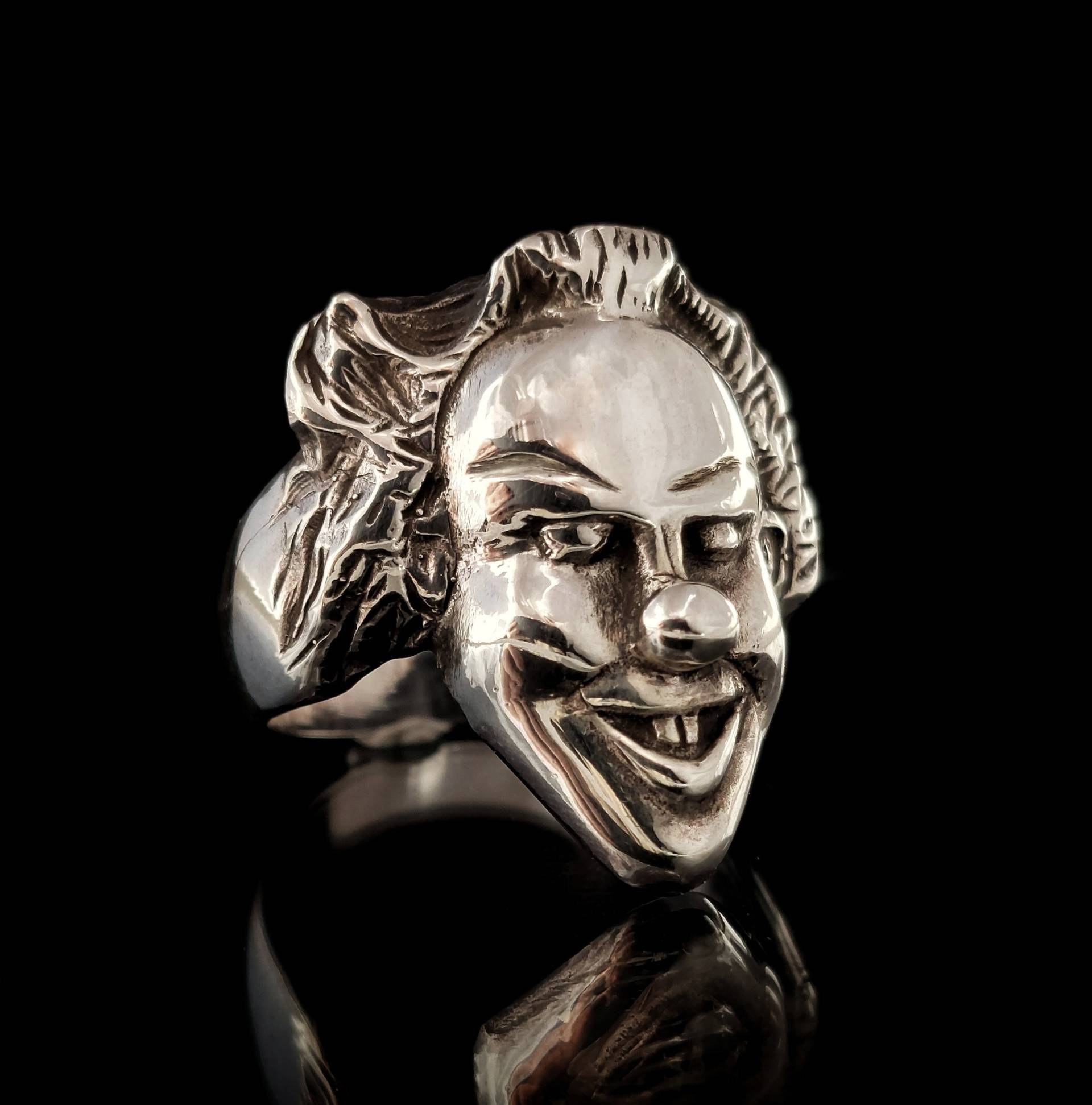 Clown Silber Ring, Joker Böser Sterling Silber, Gothic Schmuck, Gothic Ring, Herrenschmuck, Brutalist Ring, Ring Für Männer von HibseaJewels