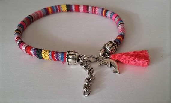 Delfin Fußkettchen, Buntes Boho Armband, Verstellbarer Silber Charm von HITUK