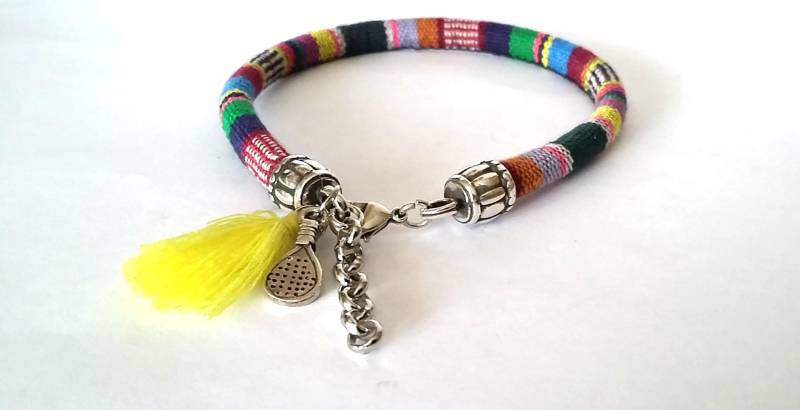 Farbenfrohes Freundschafts Fußkettchen Aus Baumwolle Boho Strand Schmuck Mit Charm von HITUK