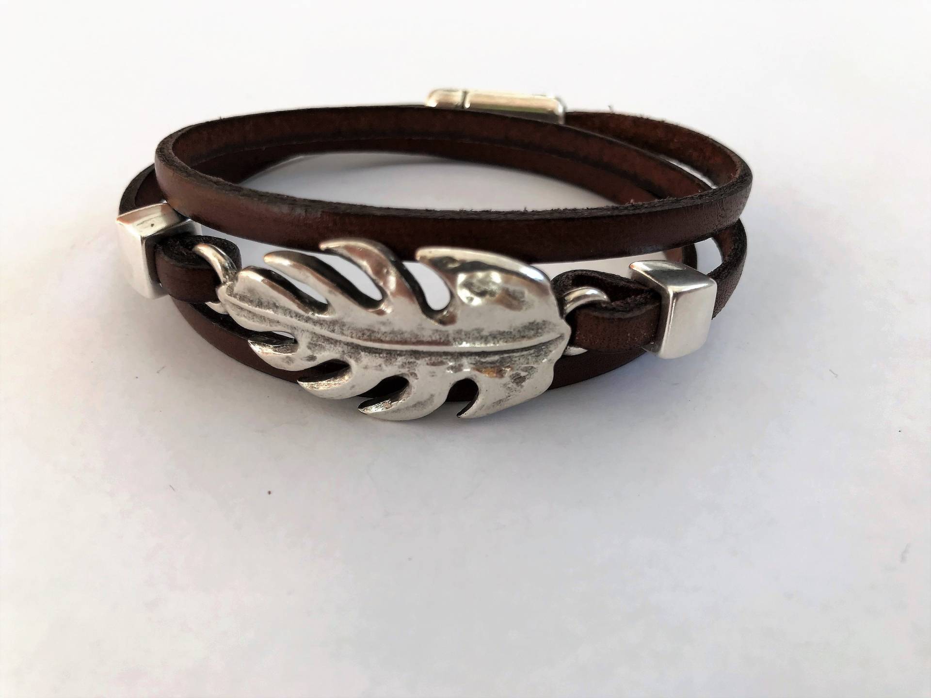 Leder Wickelarmband, Blattsilber Boho Schmuck von HITUK