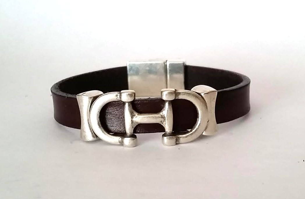 Lederarmband Mit Trensengebiss Geschenk Für Den Reiter, Versilbertes Zamak von HITUK