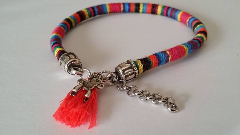 Multicolor Baumwollseil Fußkettchen Boho Charm, Verstellbarer Strand Schmuck von HITUK