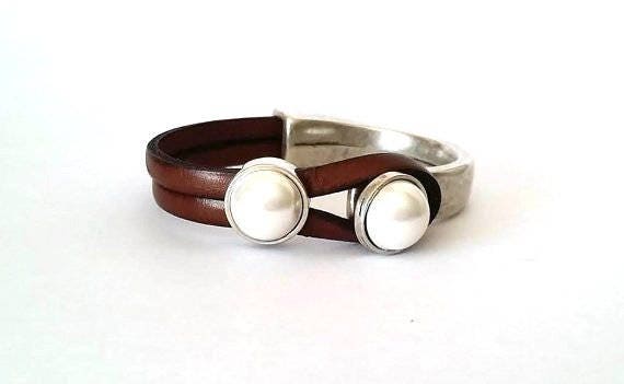 Perlen-Lederarmband, Silberner Hakenverschluss, Boho-stil von HITUK