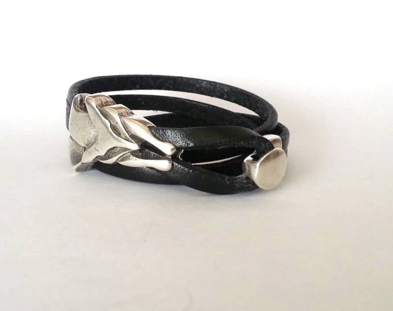 Silber Wolf Leder Wickelarmband, Boho Armreif von HITUK