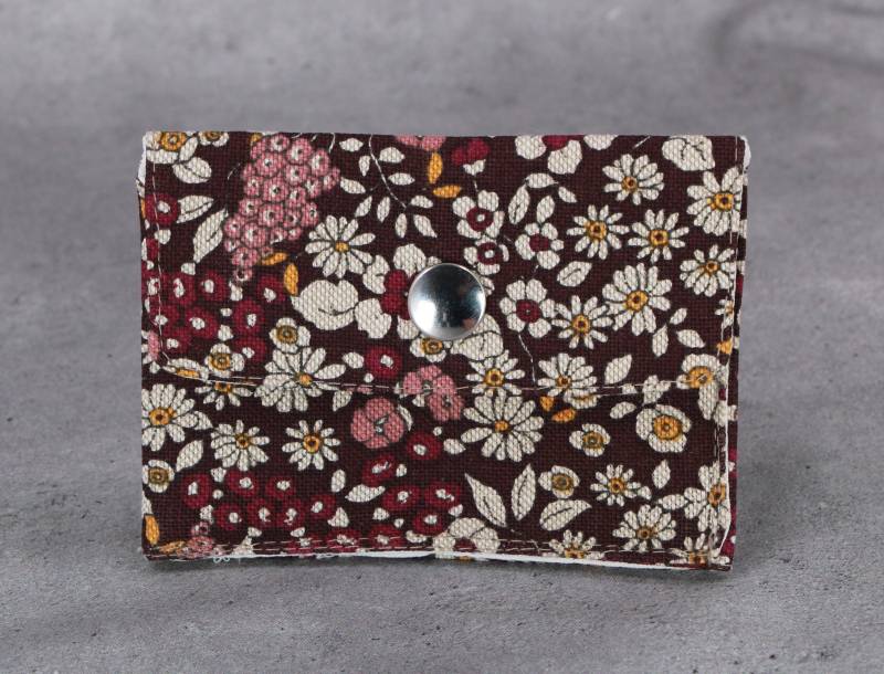 Geldbörse Mit Kleinen Blumen von HKModeHandmade