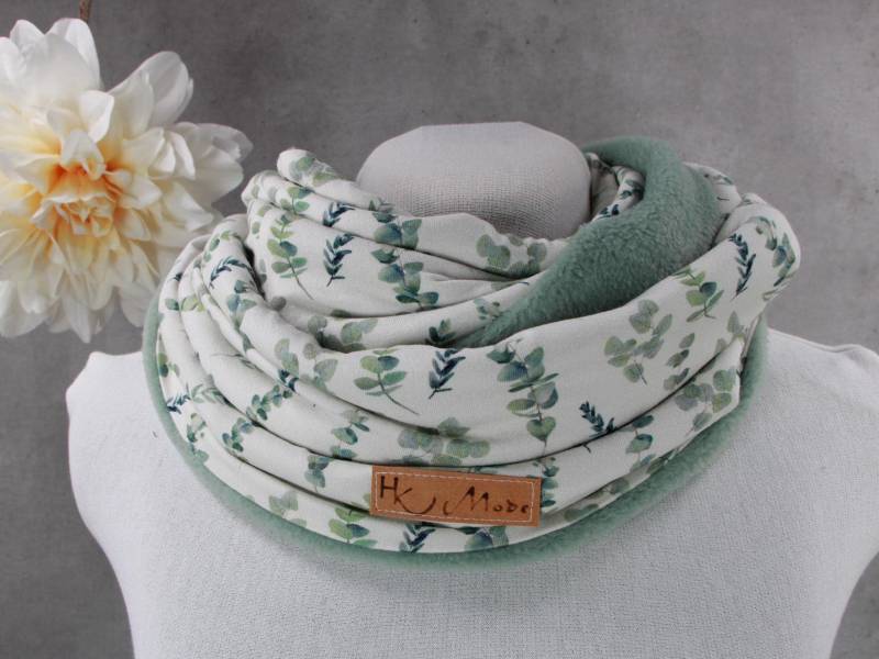Loop Schal Mit Fleece, Damen Schlauchschal, Eukalyptus Salbeigrün von HKModeHandmade
