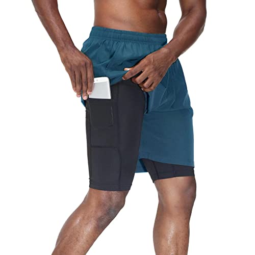 HMIYA Herren 2 in 1 Shorts Fitness Sporthose Kurz Jogginghose Schnelltrocknende Laufhose mit Kompressionsshorts und Taschen Reißverschlussfach(Pfauen blau,EU-4XL/US-3XL) von HMIYA